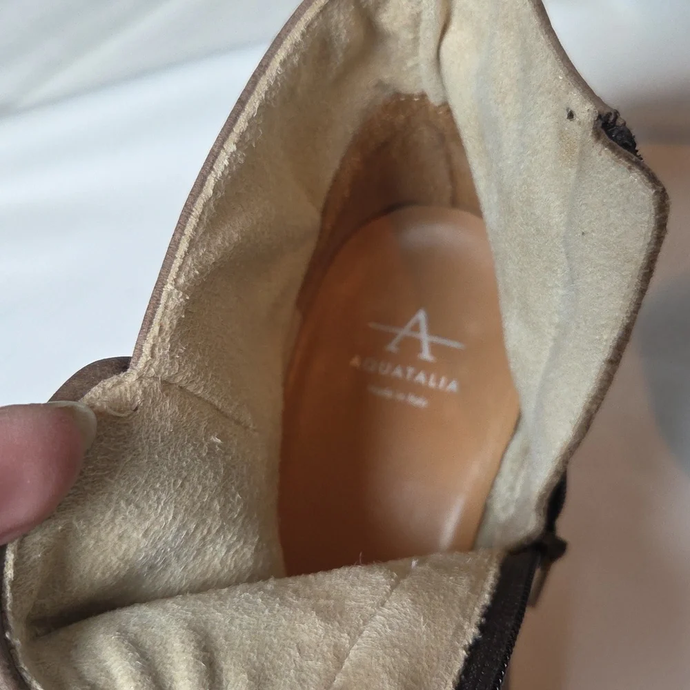 Aquatalia Taupe Ankle Booties with Buckle/Tan Sz 7 1/2. - Picture 4 of 8